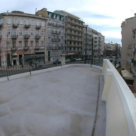 Residencial Castromira Apartment Lisbon Bagian luar foto