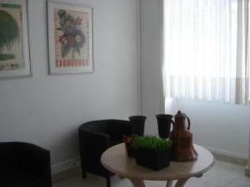 Residencial Castromira Apartment Lisbon Bagian luar foto